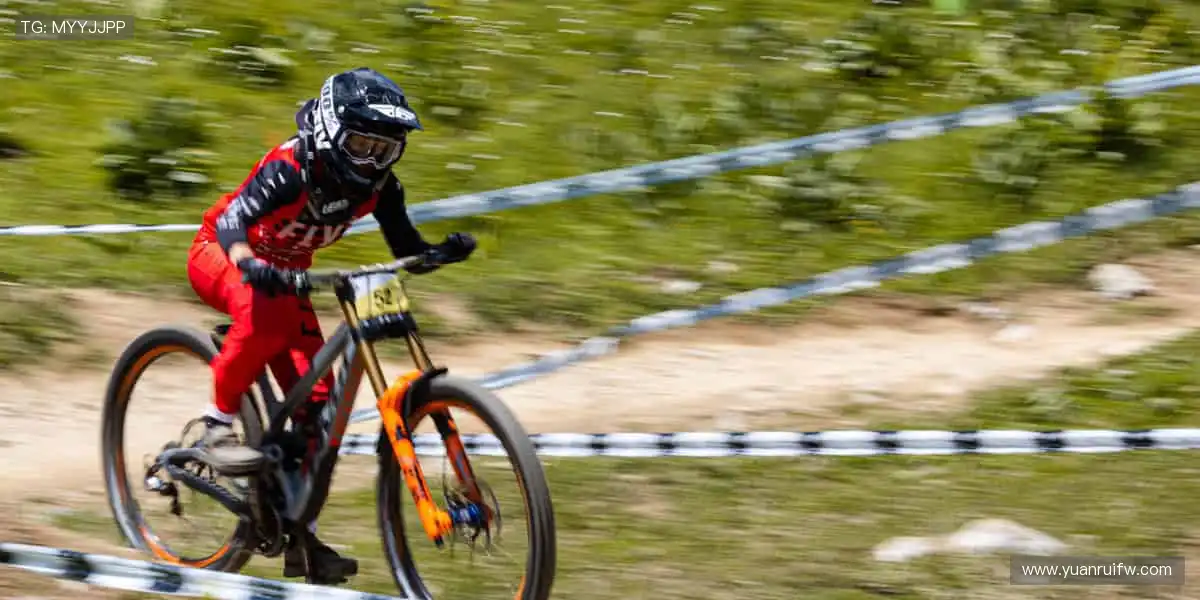 高清直播直击现场，互动狂欢点燃激情🏀